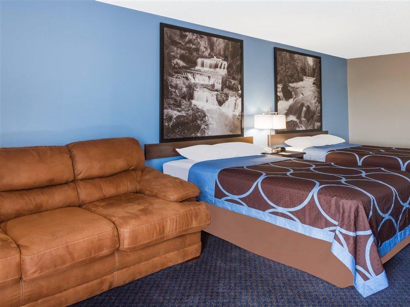 Americinn By Wyndham Columbus Wisconsin Exterior foto
